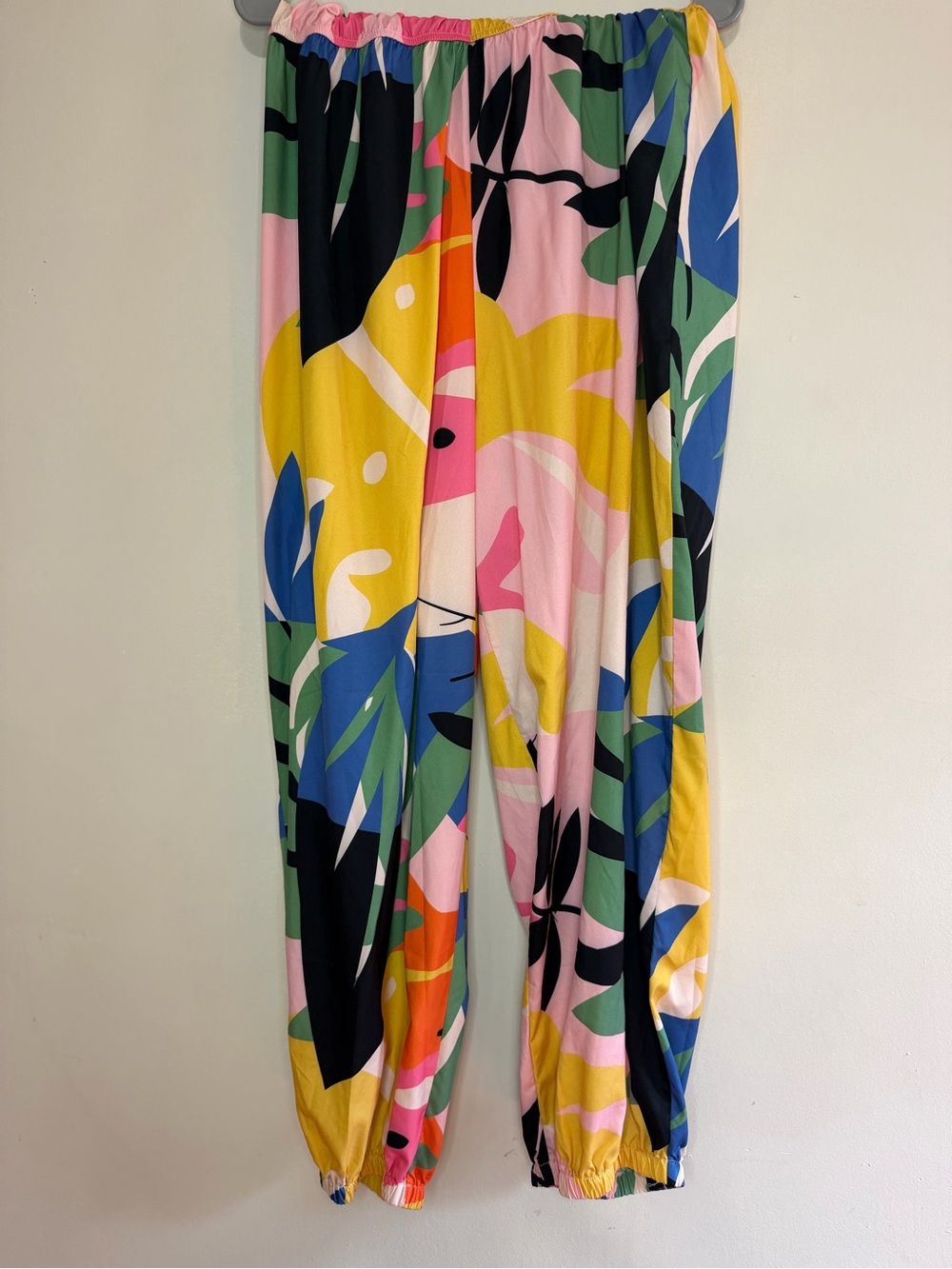 SHEIN Multicolor Tropical Halter Jumpsuit - Picture 3 of 4